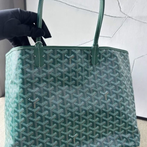 Goyard Tote Bag shoulder green like new, size Gm