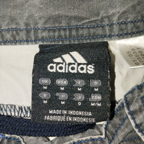 Βερμούδα Adidas ανδρική μεταχειρισμένη, medium αλλά μεγάλη φόρμα