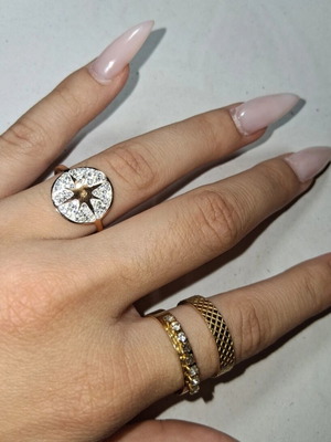 Rings and earrings like new, colorful and gold-tone jewelry