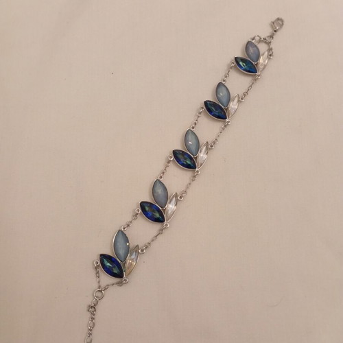Swarovski bracelet with blue and clear crystals