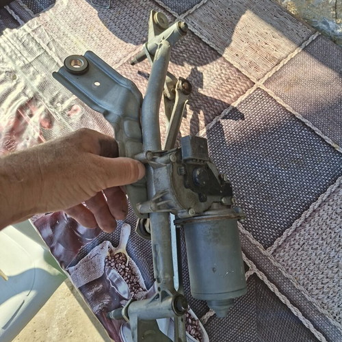 Fiat Grande Punto Evo wiper motor