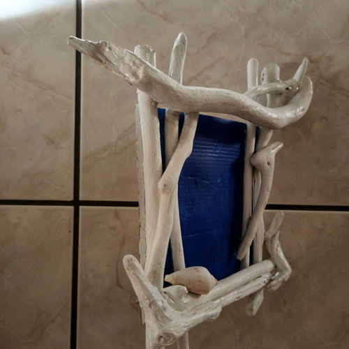 Photo frame made of driftwood new