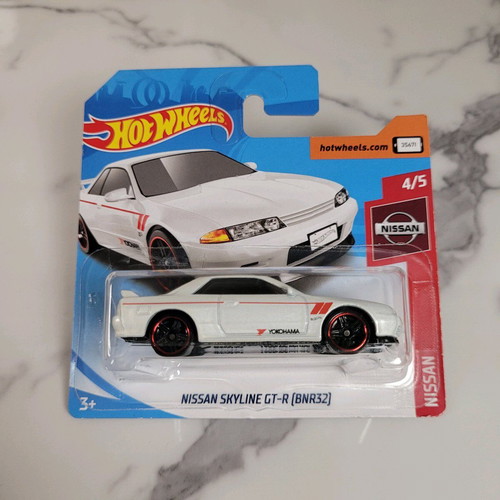 Hot Wheels Nissan Set Mainlines 2019 new