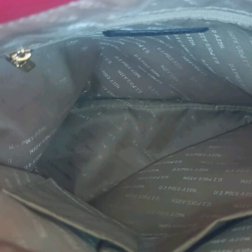 Polo Assn red handbag like new