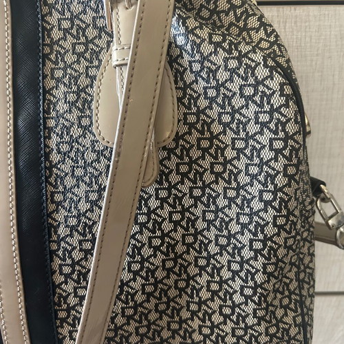 DKNY large shoulder bag used, black and beige