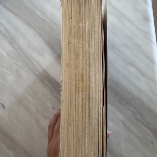 Mystirio stin Kerkyra book used by Ronnith Neuman