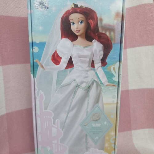 Disney Store Ariel Doll Set with Classic and Wedding Ariel