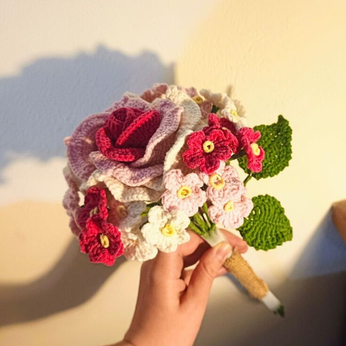 Knitted bouquet new handmade