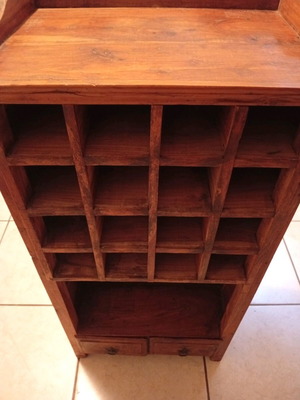 Rustic wine rack 16 slots used