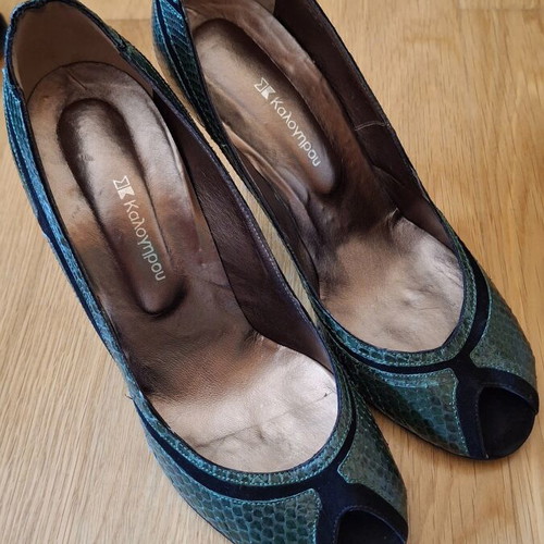 Pip Toe Kalogirou leather pumps used, black and dark green, size 39.5-40