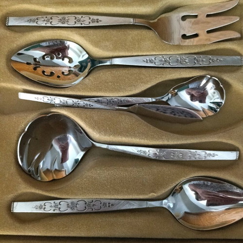 Vintage American stainless steel cutlery set complete, new