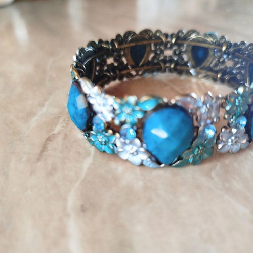 Fon Bijou Bracelet like new turquoise