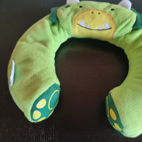 Children's travel pillow like new with magnet and dragon design