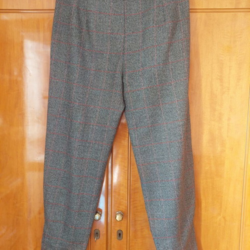 ALE checked pants like new, gray with red, size XL
