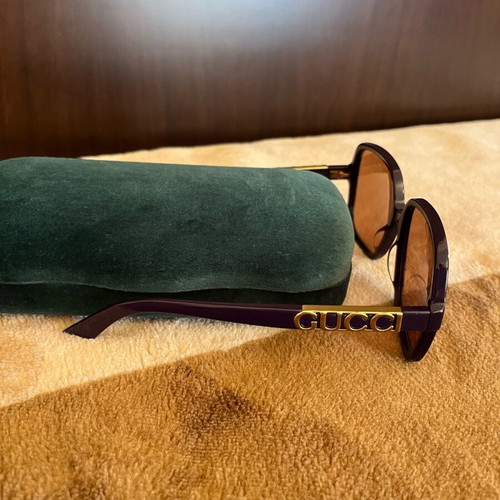 Gucci sunglasses new, purple