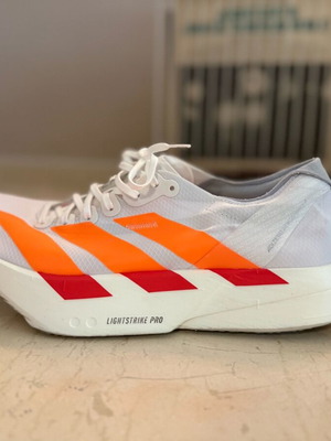 Adidas Adizero Adios Pro 4 αθλητικά σαν καινούργια, μέγεθος 43, άσπρο πορτοκαλί