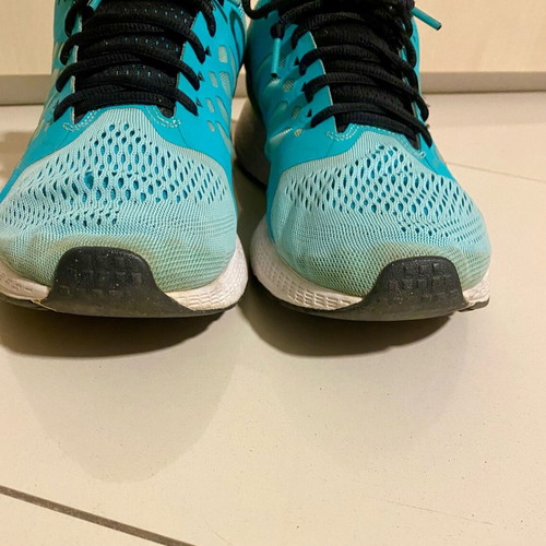 Nike Zoom Pegasus used running training shoes size 45 turquoise