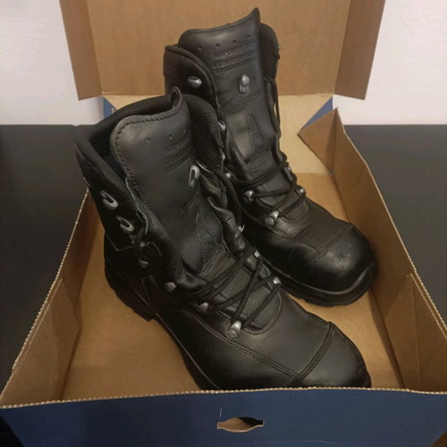 Haix Airpower XR22 boots like new, size 43, black