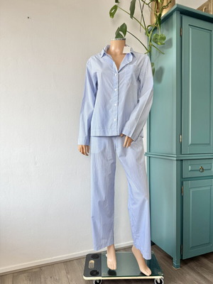 COS nightwear set size XS-S blue and white striped new