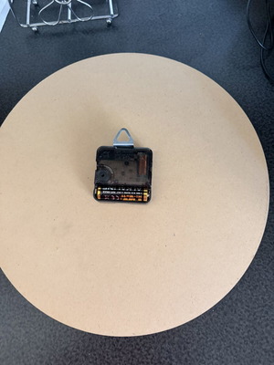 Basketball Wall Clock like new, analog