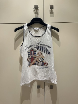 Mayoral sleeveless top like new, white with blue retro print