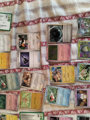 Pokemon cards like new, pack