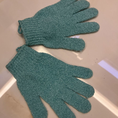 Turquoise body scrub gloves, one size, like new
