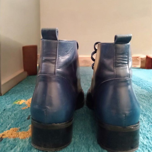 Chaniotakis blue ankle boots like new, size 39