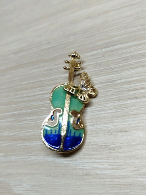 Viola brooch new, gold tone with enamel and zircon