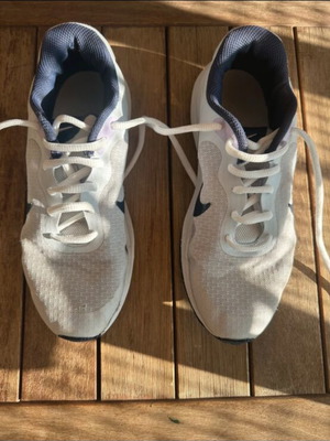 Nike Revolution grey size 36 athletic shoes, excellent condition