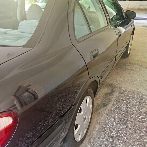 Nissan Almera 2002 like new, 150,000 km, LPG, manual, black