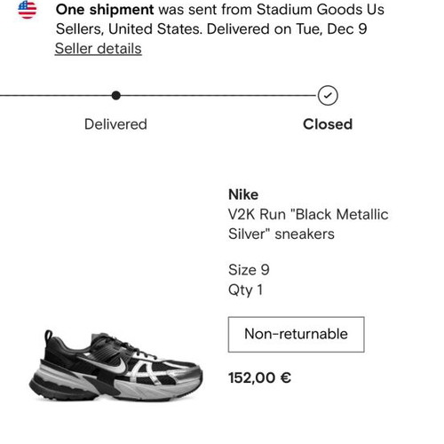 Nike V2K run athletic shoes like new, size 40.5, black and silver
