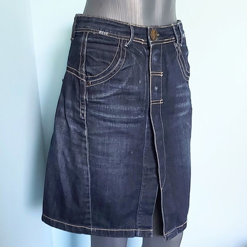 Ekseption denim skirt used with buttons, faded effect, leather emblem