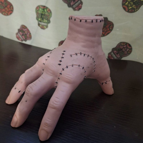 Addams Family figure "The Thing" like new, human hand scale