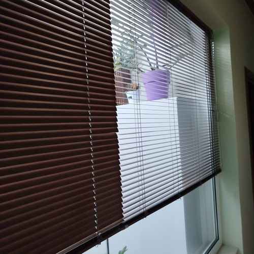 Metal wood-colored roller blind