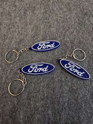 3D εκτυπωμένο μπρελόκ με λογότυπο Ford σαν καινούργιο