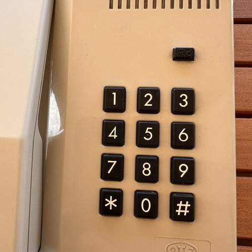 Vintage OTE Iris Corded Phone Intracom like new, beige