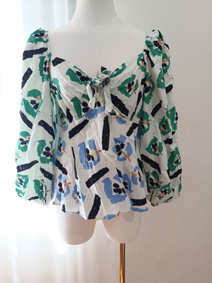 Zibi London women's top medium, new, colorful puff sleeves
