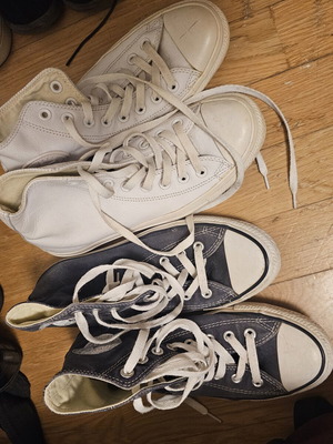 Converse All Star sneakers size 39.5 used, pair of 2