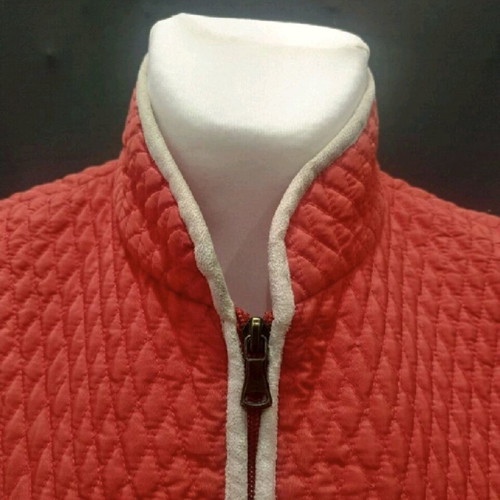 Sleeveless jacket red like new, size M
