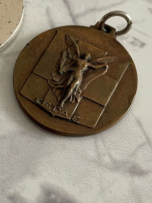 Παλιά συλλεκτικά μετάλλια ΣΕΓΑΣ μεταχειρισμένα