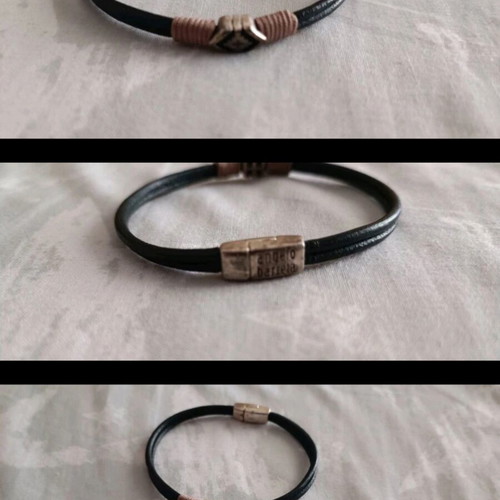 H&M beige T-shirt medium with Angelo Barretta men's bracelet gift