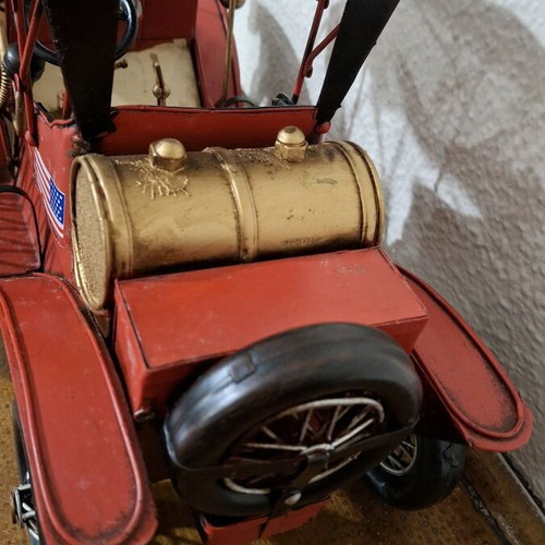 Vintage metal decorative car SP Souliotis like new