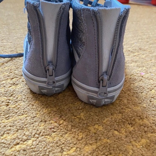 Vans gray suede boots with glitter like new, size 31