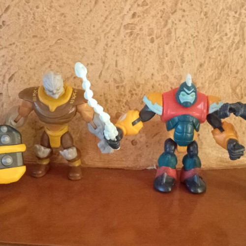 Gormiti collectible figures pack of 4 like new
