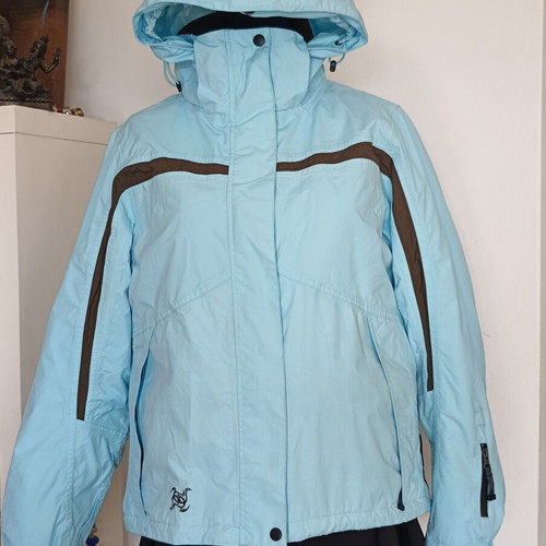 Crane ski jacket like new, size S/M, light blue with brown details