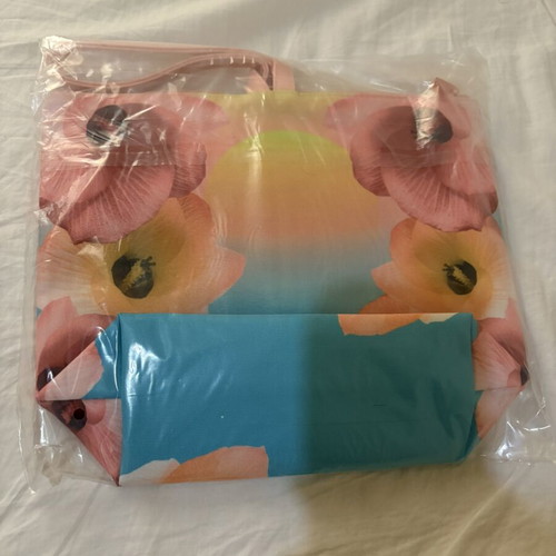 Hei Poa pouch new for vacation