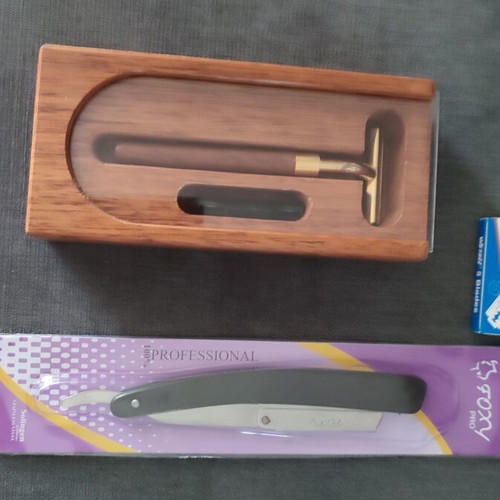 Vintage shaving set 90s with wooden case and Solingen shavette