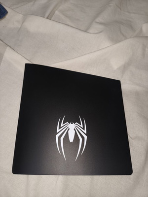 Spider-Man PS5 Pro plate like new
