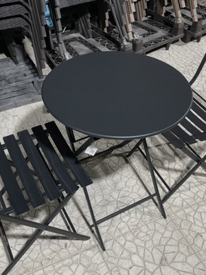 Garden set with 2 folding chairs and table new